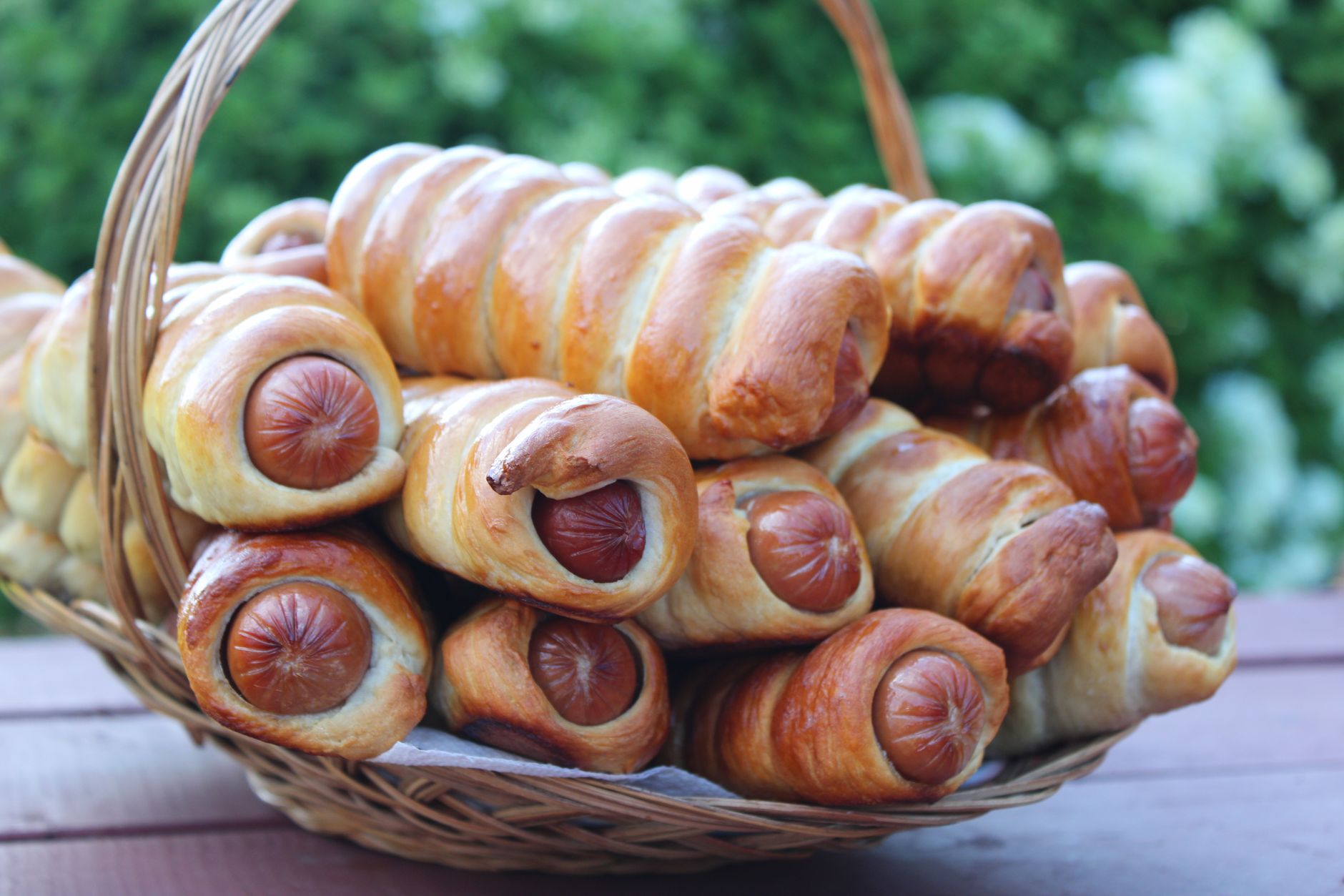 Le saucisson brioché de Cyril — pâté brioché saucisson au four