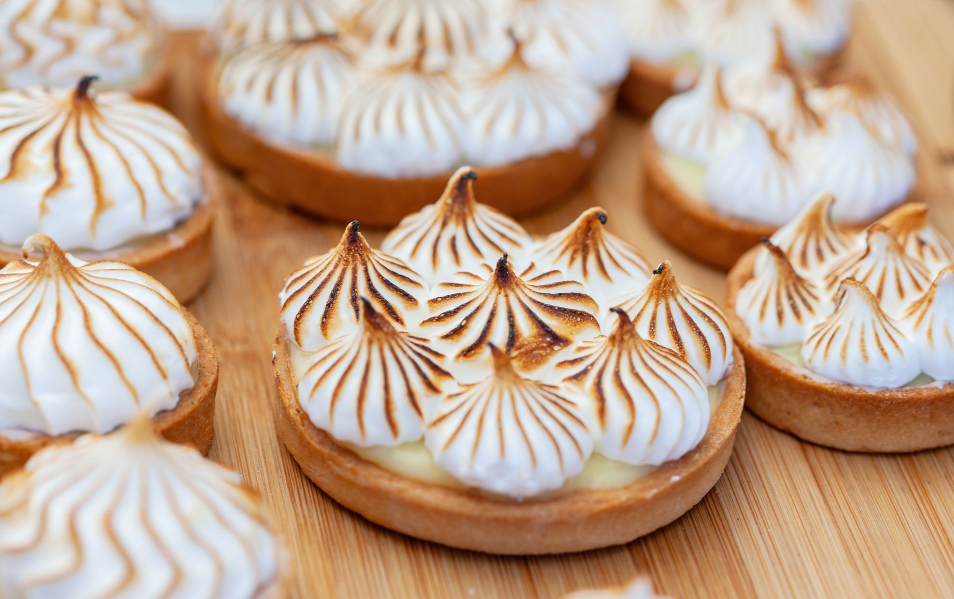 Recette express n°1 avec pâte sablée toute prête : la tarte citron façon boulanger — desserts avec pâte sablée prête à l'emploi
