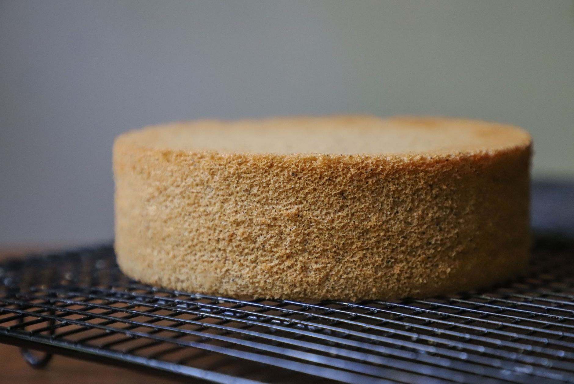 Une génoise moelleuse et haute — génoise moelleuse en couches